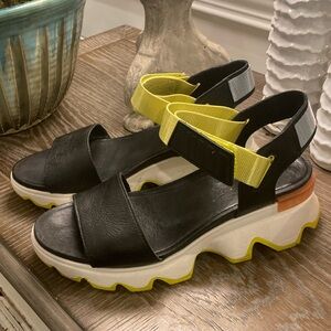 Sorel athletic sandal